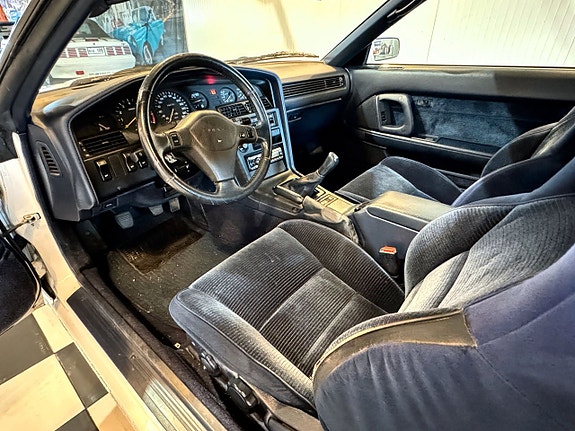 Toyota Supra 19 of 27