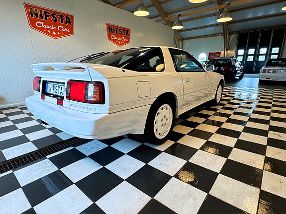 Toyota Supra 11 of 27
