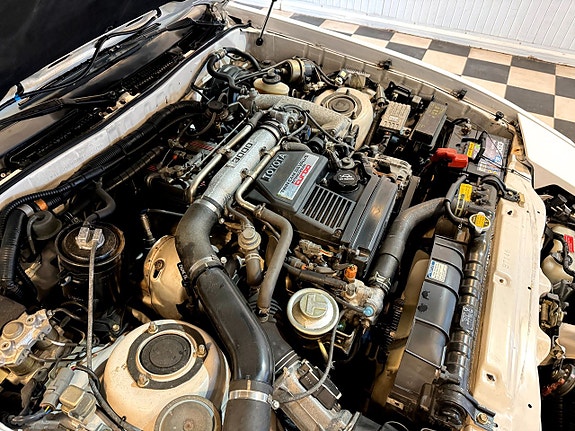 Toyota Supra 25 of 27