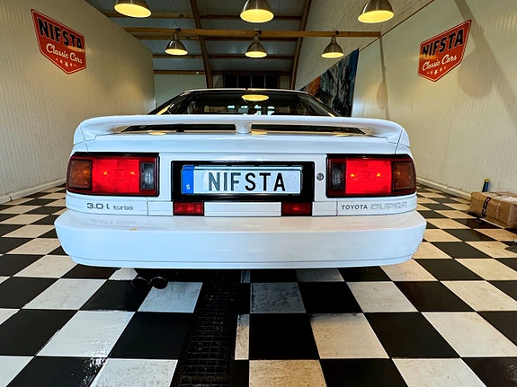 Toyota Supra 13 of 27