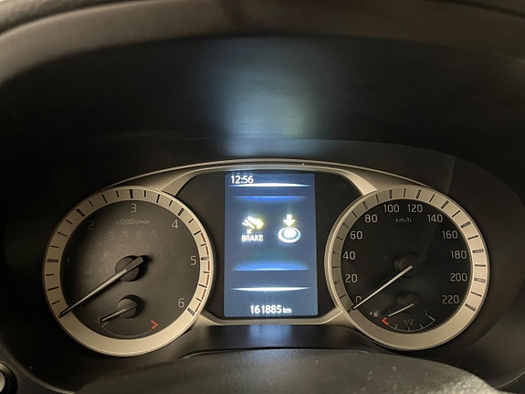 Nissan Navara 14 of 18