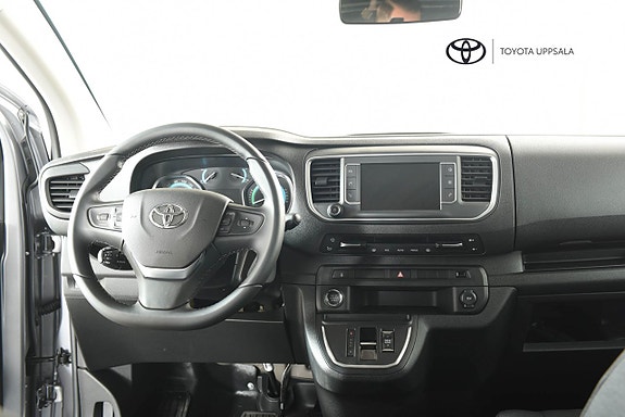 Toyota Proace 8 of 9