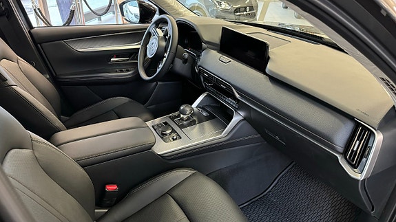 Mazda CX-60 4 of 7