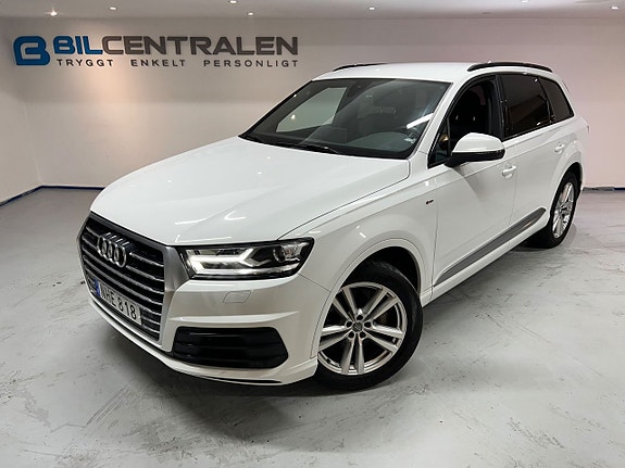 Audi Q7 3 of 5