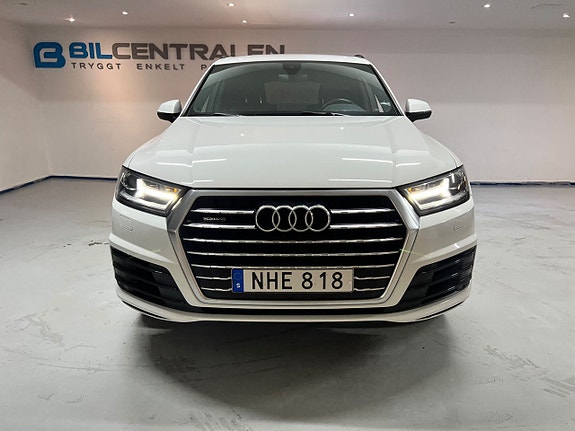 Audi Q7 5 of 5