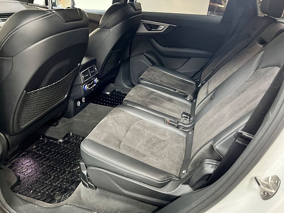 Audi Q7 15 of 29