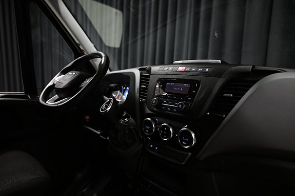 Iveco Daily 25 of 28