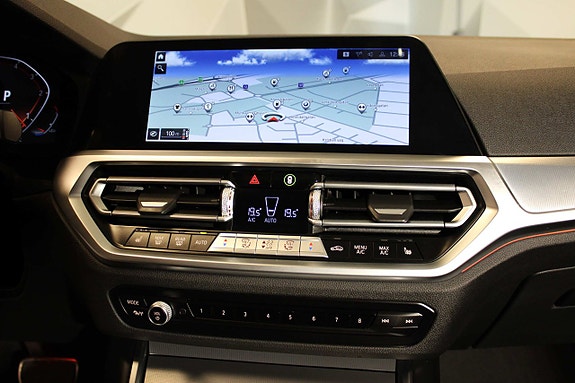 BMW 330d 16 of 27