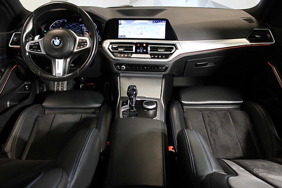 BMW 330d 11 of 27