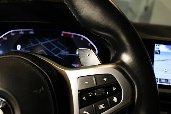 BMW 330d 24 of 27
