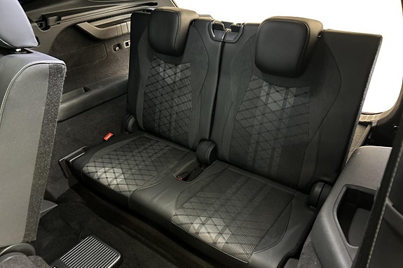 Volkswagen Tayron 22 of 30