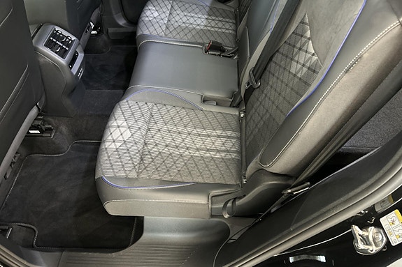 Volkswagen Tayron 21 of 30