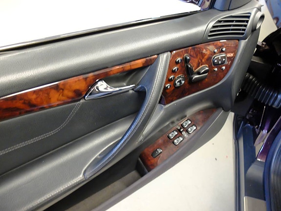 Mercedes-Benz CL500 6 of 9