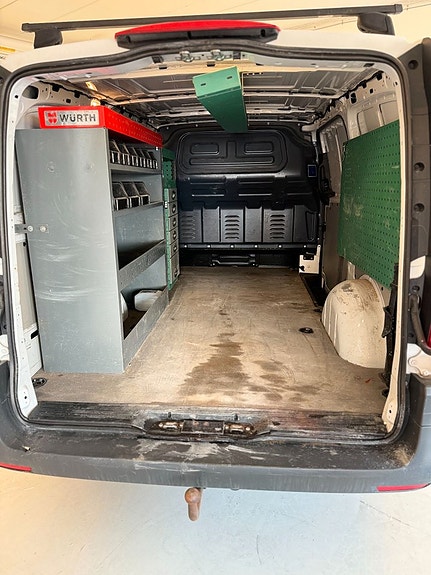 Mercedes-Benz Vito 111 4 of 5