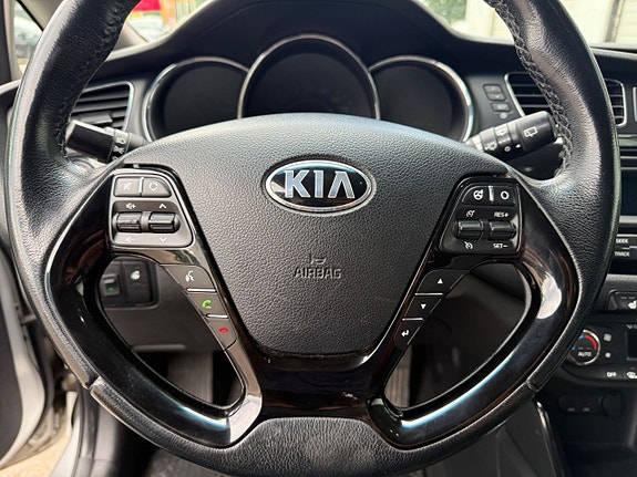 Kia Ceed 14 of 16