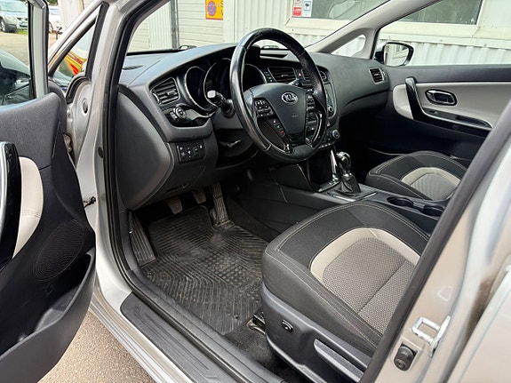 Kia Ceed 12 of 16