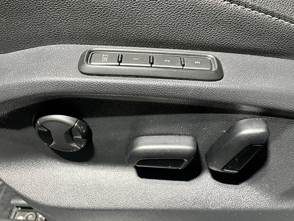 Volkswagen Tiguan 8 of 26