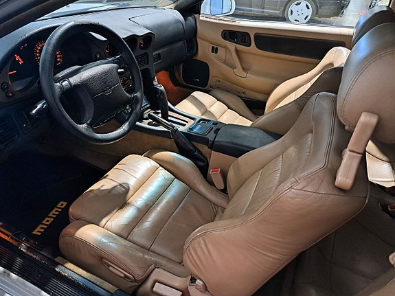 Mitsubishi 3000 GT 11 of 20