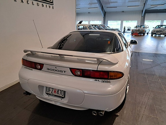 Mitsubishi 3000 GT 6 of 20