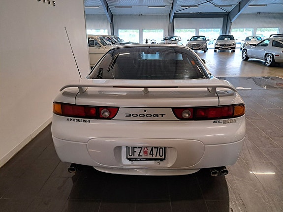 Mitsubishi 3000 GT 7 of 20