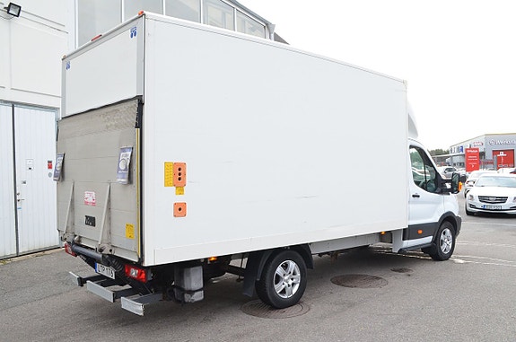 Ford Transit 7 of 15
