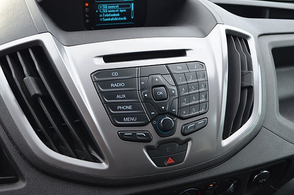 Ford Transit 10 of 15