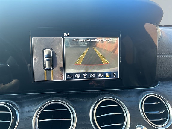 Mercedes-Benz E220 15 of 21