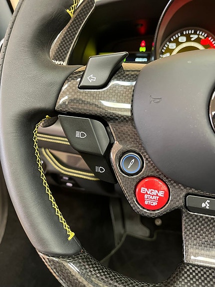 Ferrari F8 Spider 18 of 30