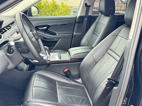 Land Rover Range Rover Evoque 4 of 5