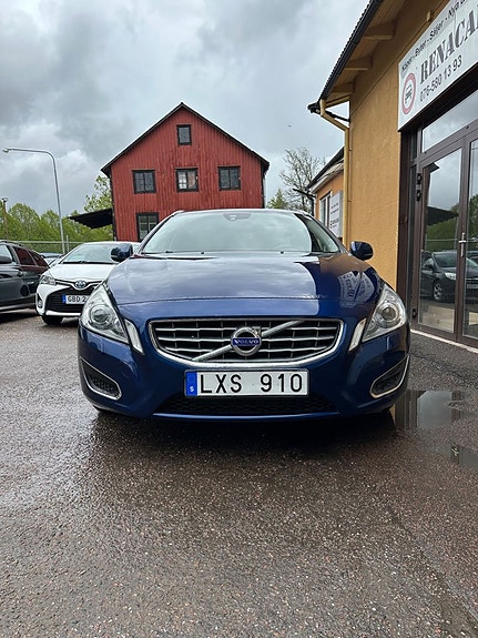 Volvo V60 5 of 5