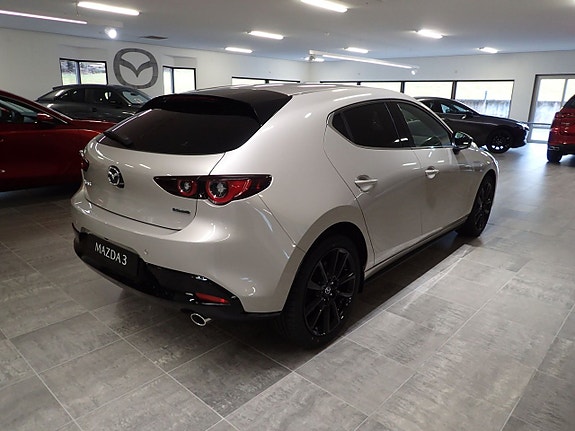 Mazda 3 7 of 20