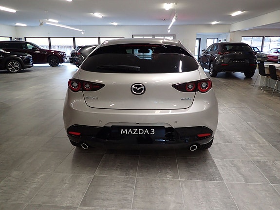 Mazda 3 8 of 20