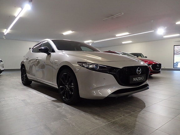 Mazda 3 2 of 20