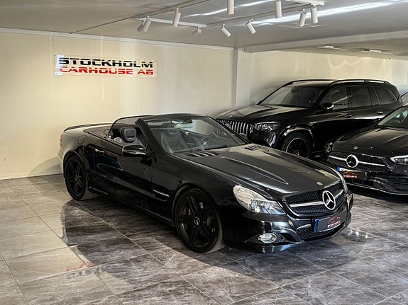 Mercedes-Benz SL350 3 of 5