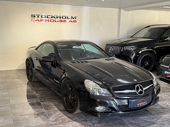 Mercedes-Benz SL350 18 of 23