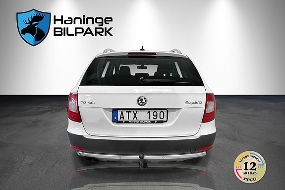 Skoda Superb 8 of 30