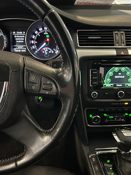 Skoda Superb 17 of 30