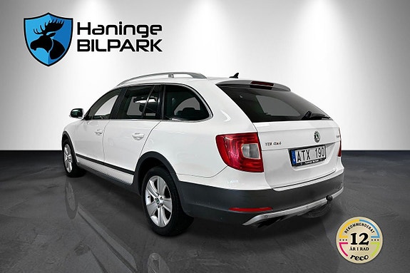 Skoda Superb 9 of 30