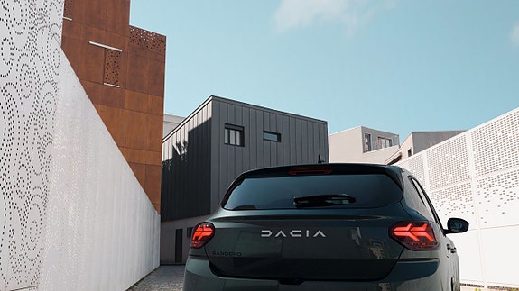 Dacia Sandero 4 of 5