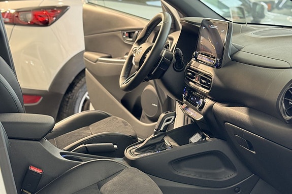 Hyundai Kona 9 of 19