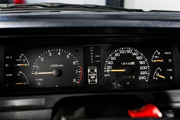 Subaru XT 18 of 26