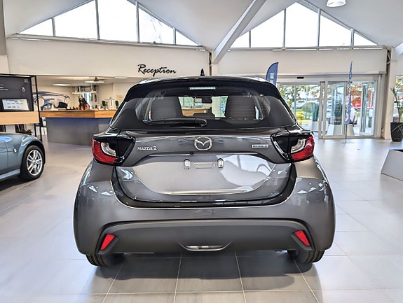 Mazda 2 6 of 21