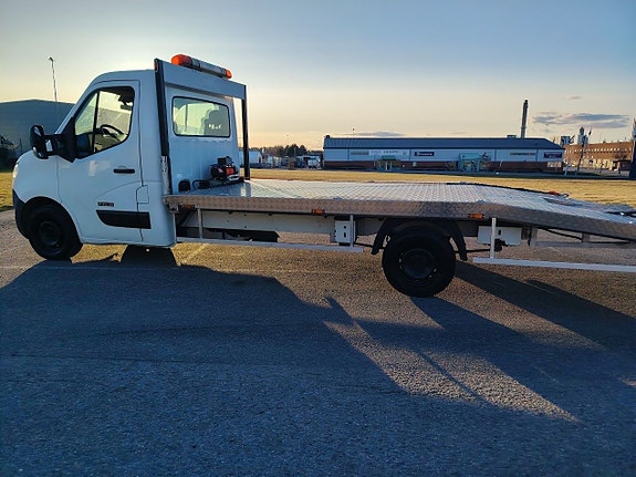 Nissan 400 12 of 27