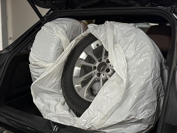 Mercedes-Benz GLA220 8 of 18