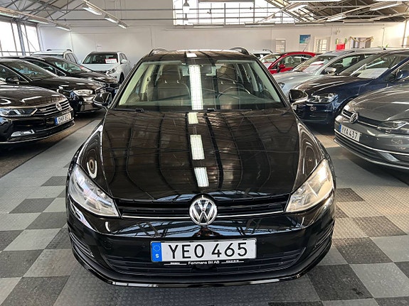 Volkswagen Golf VII 6 of 17