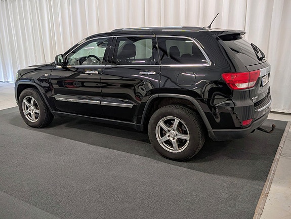 Jeep Grand Cherokee 3 of 15