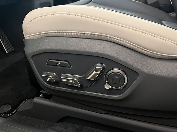 Kia EV9 13 of 22