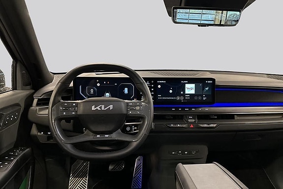Kia EV9 12 of 26