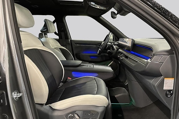 Kia EV9 15 of 26