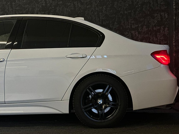 BMW 320 6 of 27
